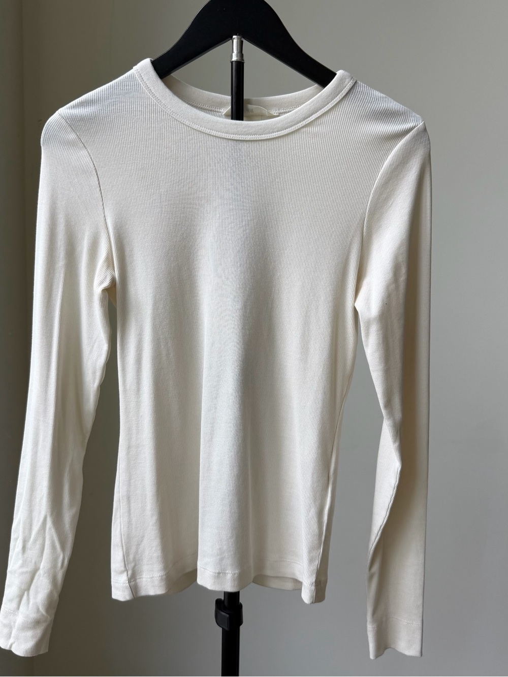 H&M Cream Long-Sleeve Crew Neck Top